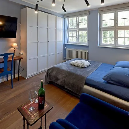 Apartman Old By Dali